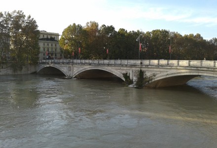 PUI con il Tevere in piena